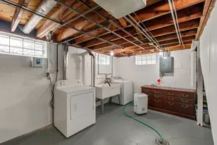 2844 S 67th St, Milwaukee, WI 53219 - Photo 25
