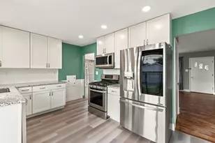 2844 S 67th St, Milwaukee, WI 53219 - Photo 5