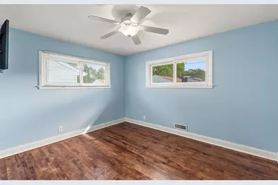 2844 S 67th St, Milwaukee, WI 53219 - Photo 13