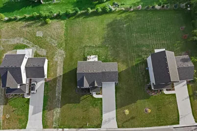 929  5 Mile Rd, Racine, WI 53402 - Photo 37