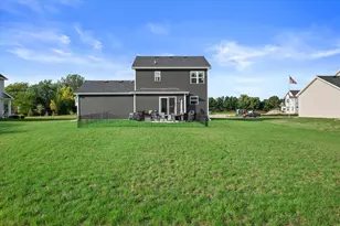 929 5 Mile Rd, Racine, WI 53402 - Photo 29