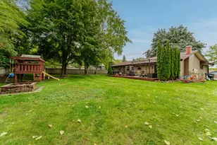 S77W17436 St Leonards Dr, Muskego, WI 53150 - Photo 29