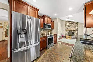 S77W17436 St Leonards Dr, Muskego, WI 53150 - Photo 9