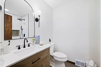 9115 N Deer Ct, Brown Deer, WI 53223 - Photo 11