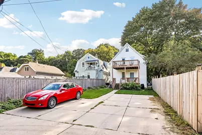 6644  Hillside Ln #6644A, Wauwatosa, WI 53213 - Photo 23
