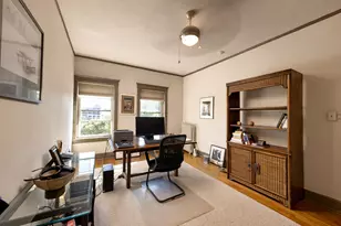 2230 E Bradford Ave, Milwaukee, WI 53211 - Photo 25