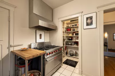 2230 E Bradford Ave #H, Milwaukee, WI 53211 - Photo 13