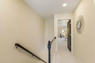 2010 E Windsor Pl, Milwaukee, WI 53202 - Photo 31