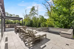 857 E Glenbrook Rd, Bayside, WI 53217 - Photo 27