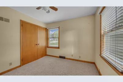 224 S 2nd St, Cedar Grove, WI 53013 - Photo 17