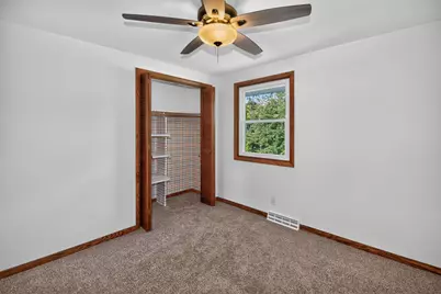 21300  Astolat Dr, Brookfield, WI 53045 - Photo 31
