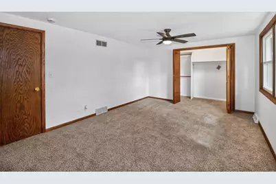 21300  Astolat Dr, Brookfield, WI 53045 - Photo 21
