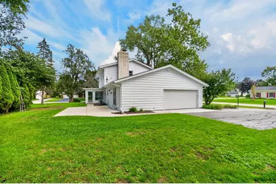 21300  Astolat Dr, Brookfield, WI 53045 - Photo 41