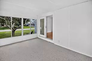 21300 Astolat Dr, Brookfield, WI 53045 - Photo 15