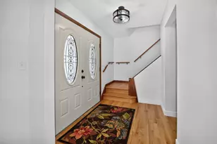 21300 Astolat Dr, Brookfield, WI 53045 - Photo 3