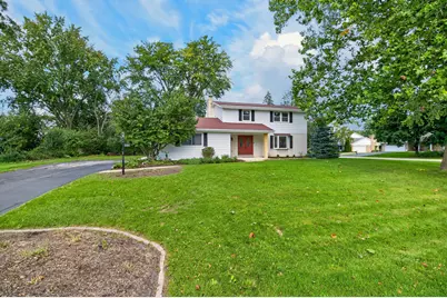 21300  Astolat Dr, Brookfield, WI 53045 - Photo 45