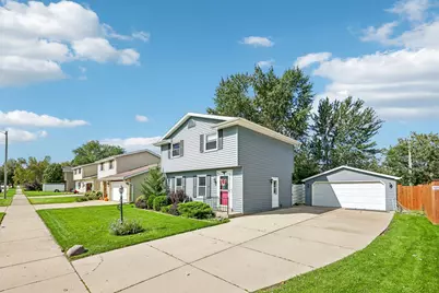 8504  Westbrook Dr, Sturtevant, WI 53177 - Photo 5