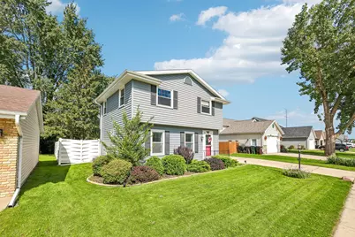 8504  Westbrook Dr, Sturtevant, WI 53177 - Photo 3