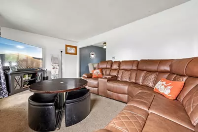 8504  Westbrook Dr, Sturtevant, WI 53177 - Photo 7