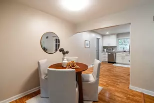 3278 N 106th St, Wauwatosa, WI 53222 - Photo 7