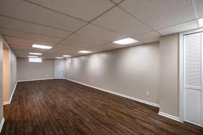 3278 N 106th St, Wauwatosa, WI 53222 - Photo 17