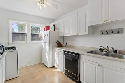 2715 N Humboldt Blvd, Milwaukee, WI 53212 - Photo 25