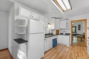 2715 N Humboldt Blvd, Milwaukee, WI 53212 - Photo 13