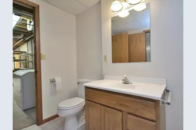 2844  Apache Pass, Waukesha, WI 53188 - Photo 29