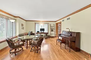 N26W30851 Golf Hills Dr, Delafield, WI 53072 - Photo 15