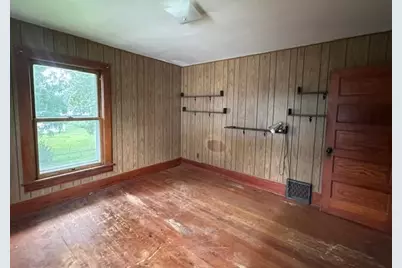 205 S 6th St, Fort Atkinson, WI 53538 - Photo 27