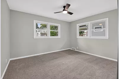 2320  51st St, Kenosha, WI 53140 - Photo 11