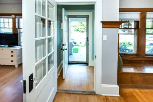 1645 S 79th St, West Allis, WI 53214 - Photo 5