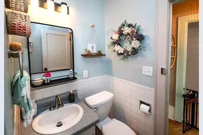 1645 S 79th St, West Allis, WI 53214 - Photo 31