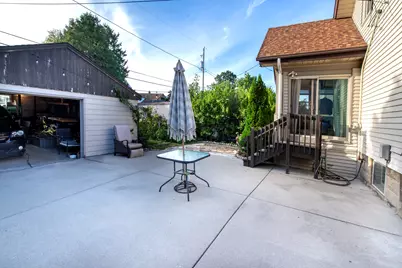 1645 S 79th St, West Allis, WI 53214 - Photo 67