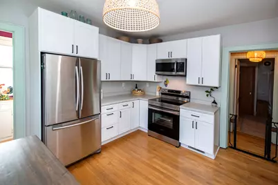 1645 S 79th St, West Allis, WI 53214 - Photo 17