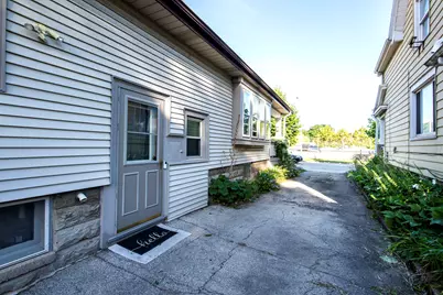 1645 S 79th St, West Allis, WI 53214 - Photo 63