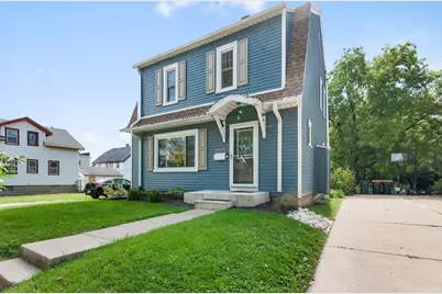 8425 W Mitchell St, West Allis, WI 53214 - Photo 17