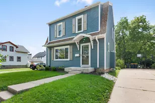8425 W Mitchell St, West Allis, WI 53214 - Photo 17