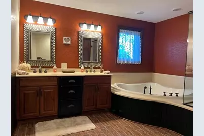 7325 W Wind Lake Rd, Racine, WI 53185 - Photo 29