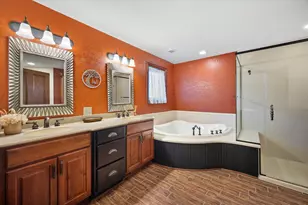 7325 W Wind Lake Rd, Racine, WI 53185 - Photo 27