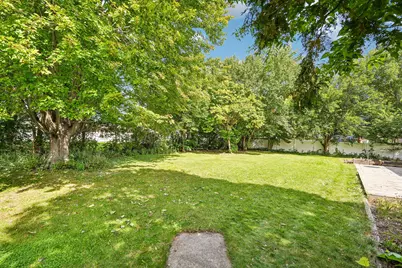 1006  Wisteria Ln, Waukesha, WI 53189 - Photo 51