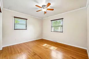 1006 Wisteria Ln, Waukesha, WI 53189 - Photo 21