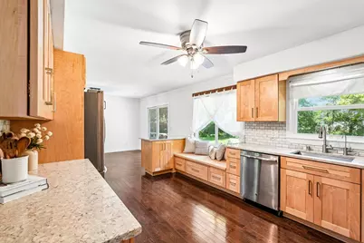 1006  Wisteria Ln, Waukesha, WI 53189 - Photo 43