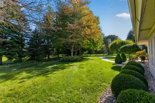 6717 N Holly Ct, Fox Point, WI 53217 - Photo 41
