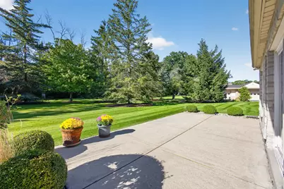 6717 N Holly Ct, Fox Point, WI 53217 - Photo 37