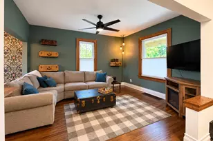 2819 S Clement Ave, Milwaukee, WI 53207 - Photo 11