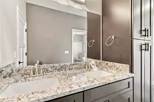 N120W20255 Dolores Ct, Germantown, WI 53022 - Photo 29