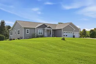 N120W20255 Dolores Ct, Germantown, WI 53022 - Photo 1