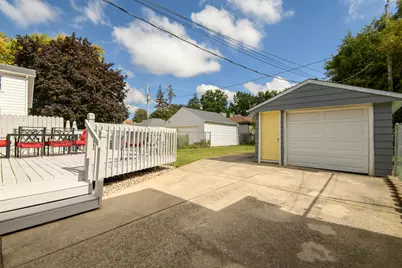 2924 N 75th St, Milwaukee, WI 53210 - Photo 43