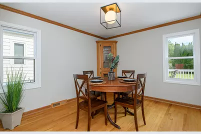 2924 N 75th St, Milwaukee, WI 53210 - Photo 7